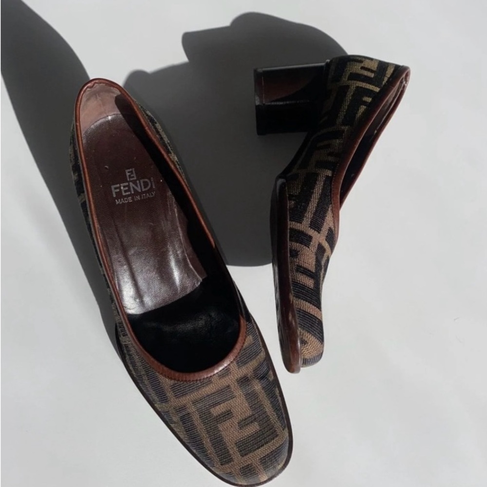 FENDI Monogram Heels - Picture 9 of 12